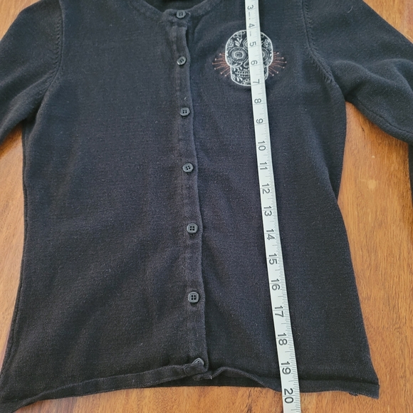 RockSteady Sugar Skull Button Down Cardigan - Picture 7 of 8